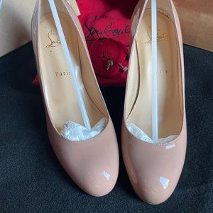 Christian Louboutin Nude Leather Round Toe 85 size 38